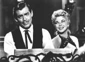 Gable et Barbara Nichols dans "King and 4 Quenns" de Walsh